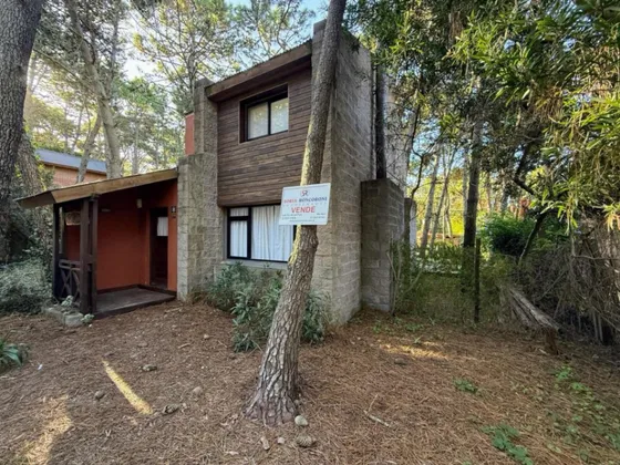 Casa En Venta De 2 Dormitorios En Mar Azul