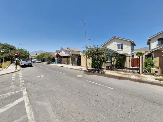 Venta De Casa En Cumbres De Buin
