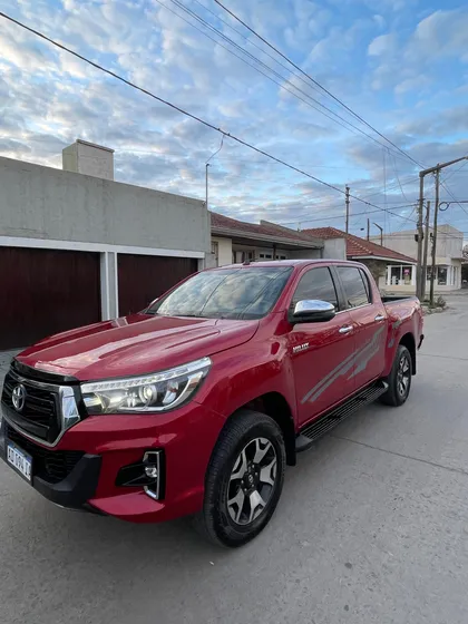 Toyota Hilux Pick-up 2.8 Cd Srx 177cv 4x4 At