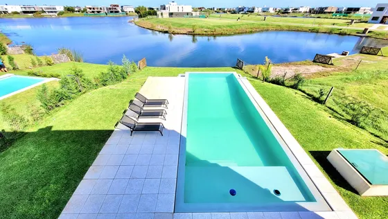Venta Casa 6 Amb A La Laguna Puertos Barrio Costas