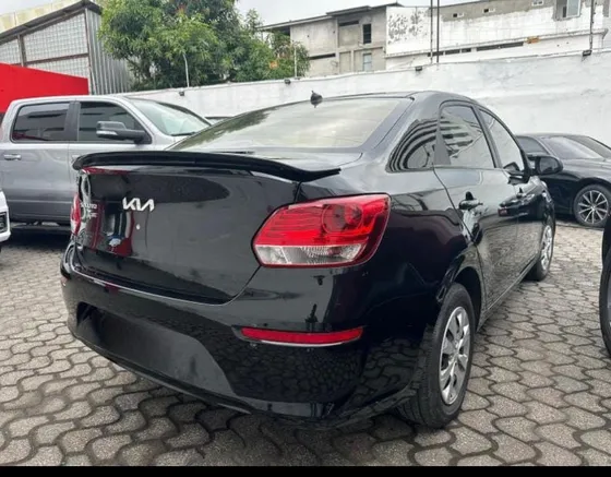 Kia Soluto Lx