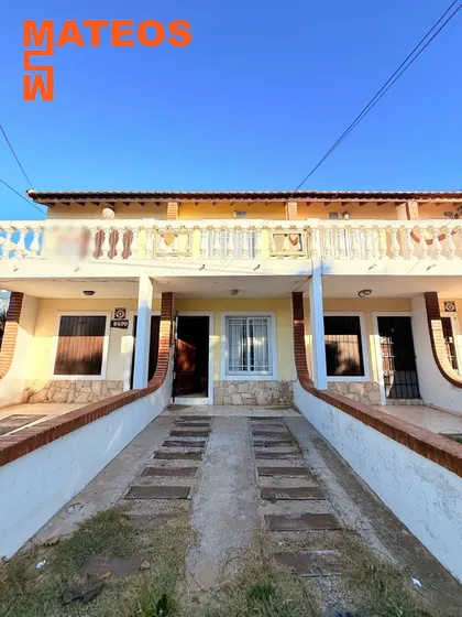 Venta Triplex Al Frente En Mar Del Tuyú Calle Costanera Y 86 Uf 7