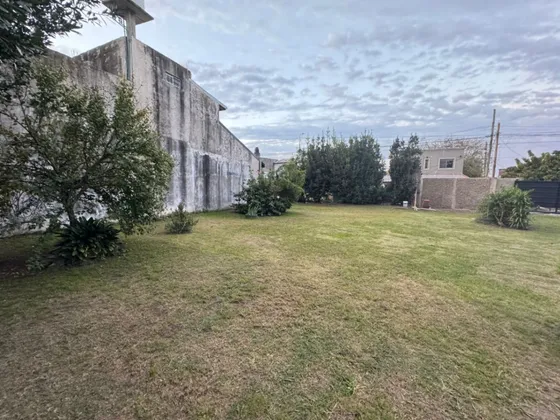 Terreno / Lote En Venta De 350m2 Ubicado En José C. Paz