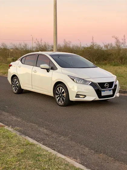 Nissan Versa 1.6 Sense