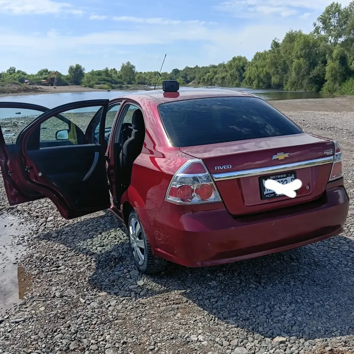 Chevrolet Aveo 1.6 LT Airbags and ABS New AT