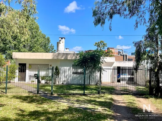 Excelente Casa De 3 Dormitorios En Punta Gorda