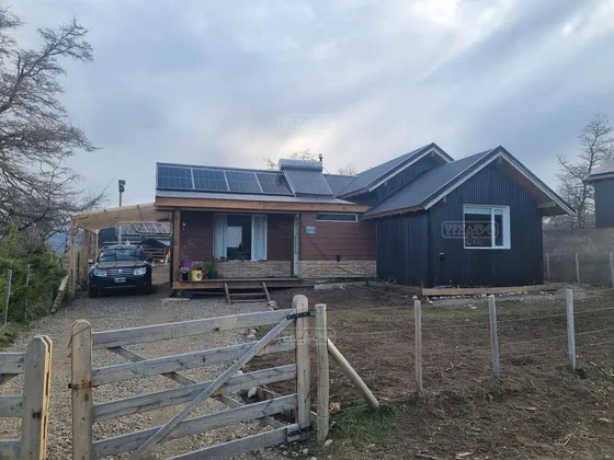 Casa  En Venta En Caleuche, San Martin De Los Andes