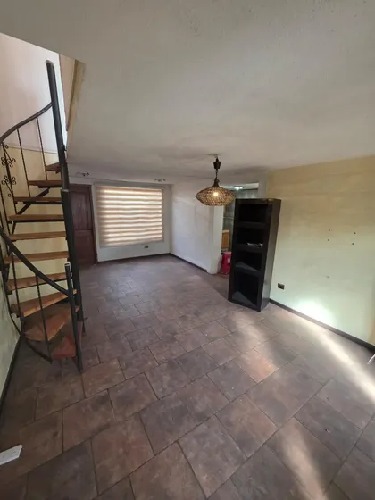 Casa Quilicura Arriendo 2 Dor 1 Baño