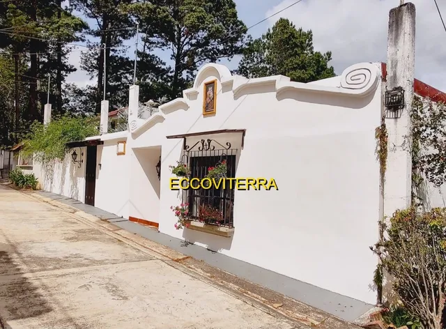 Vendo Hermosa Propiedad Integradas Por Dos Casas Independientes, Sector Exclusivo, Muy Cerca De San Lucas Sacatepeques, 
