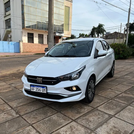 Fiat Cronos 1.8 16v Precision