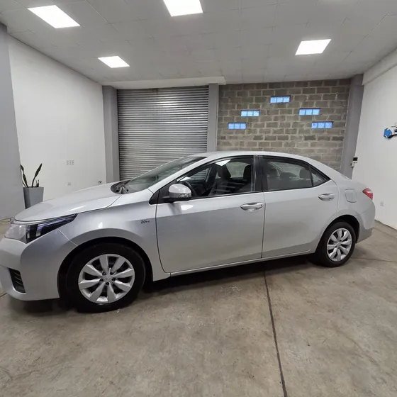 Toyota Corolla 1.8 Xli Mt 140cv