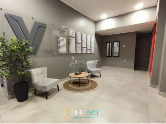 Arriendo Oficina Con Estacionamiento Y Bodega, Temuco Centro