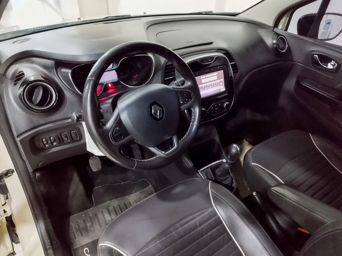 Renault Captur 2.0 Intens65559252216449125