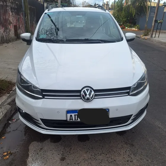 Volkswagen Suran 1.6 Highline Msi 110cv