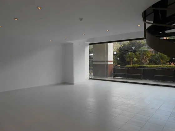 Local En Venta En Santa Barbara-usaquén. Cod V2317