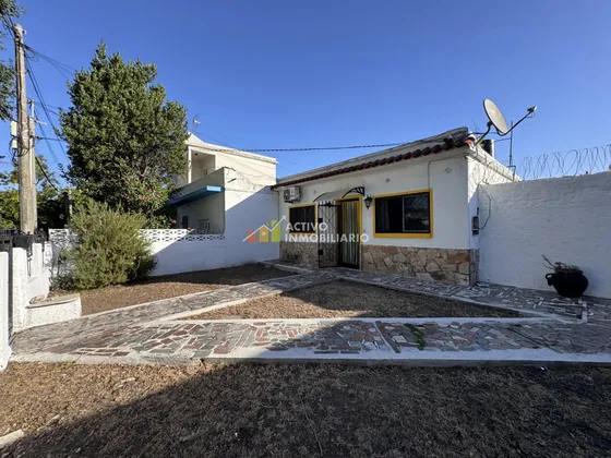 Venta 2 Casas En Padrón Único De 600mts Y Cochera - Maroñas 