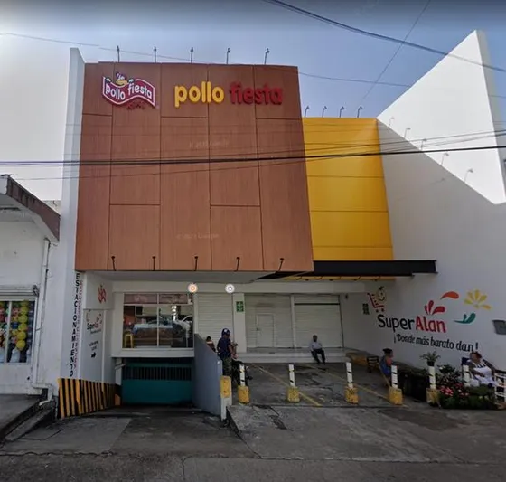 Renta Local Comercial 461.5 M² Centro Tuxpan Veracruz 