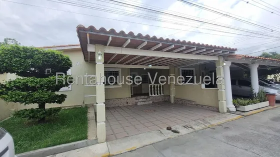 Moderna Casa En Venta Urbanizacion Privada Cabudare. Caminos De La Mendera 25-21832 As-jn