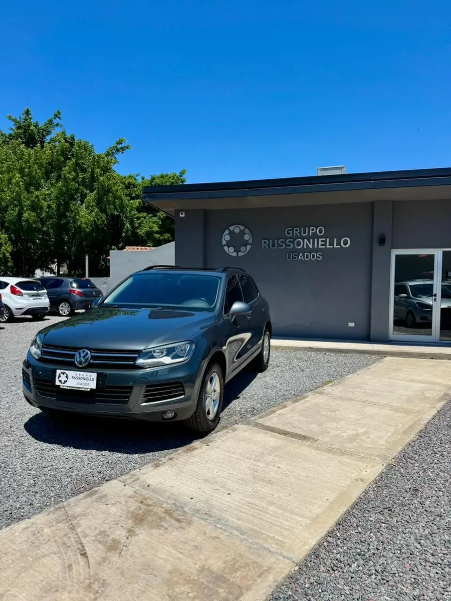 Volkswagen Touareg V6