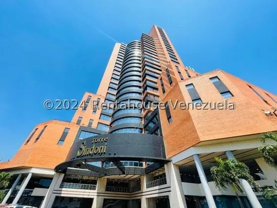 Oficina Comercial En La Iconica Y Prestigiosa Torre Sindoni De Maracay 24-23971 Irrr
