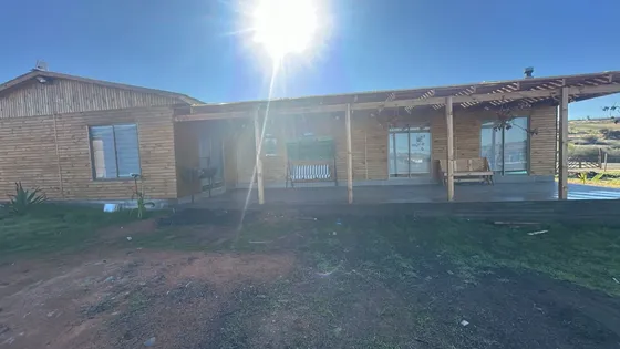 Parcela Con 2 Casas