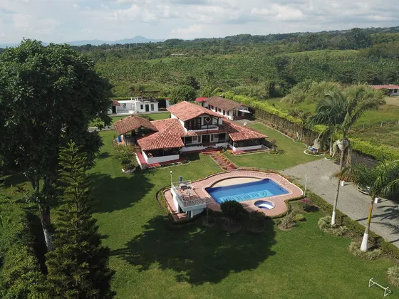 Finca En Venta En Quimbaya Quindio (279060597).