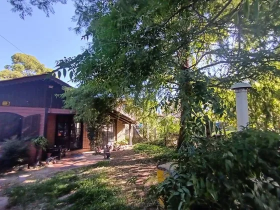 Venta Casa 5 Dormitorios Lomas De Solymar Con Cochera