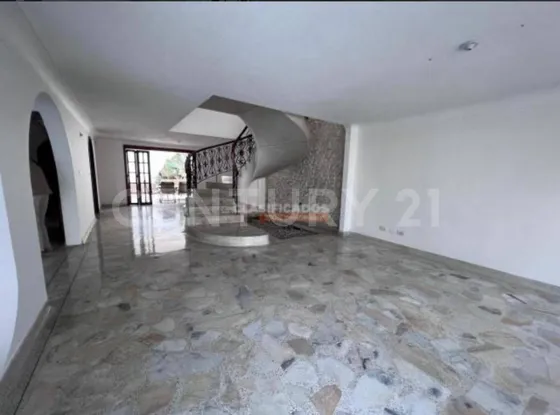 Alquiler Casa Ciudad Jardin