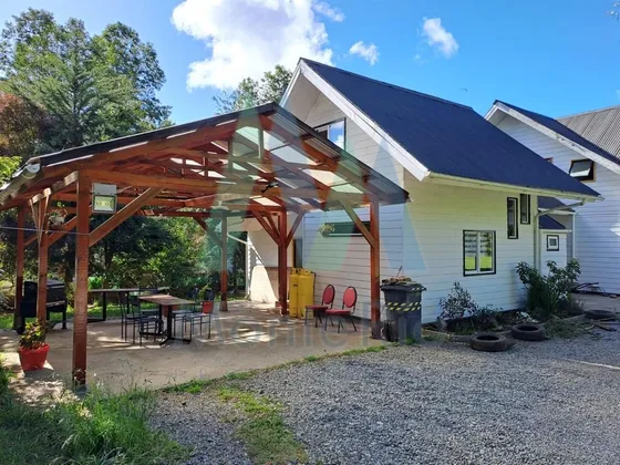 Casa En Arriendo De 2 Dorm. En Valdivia