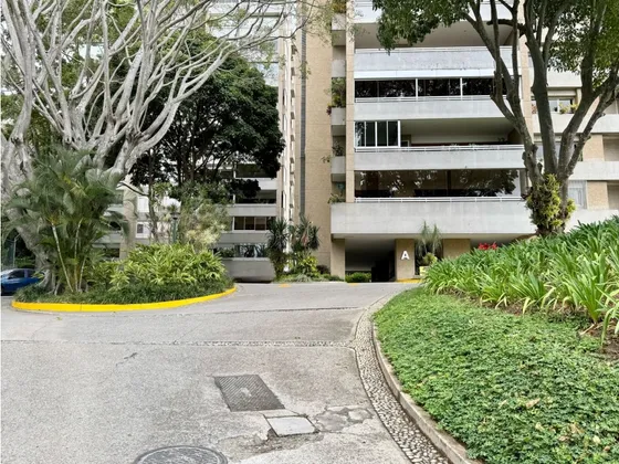 Se Vende Apto 345m² 4h+2s/5b+2/2p La Castellana