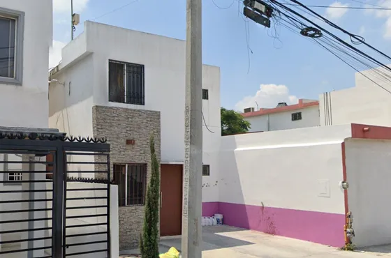  Casa En Venta En, Colinas Del Valle Verde, Monterrey, Nuevo León. Ez15