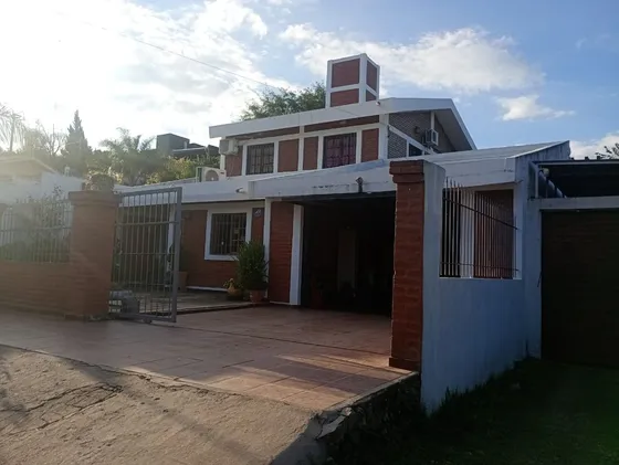 Venta Casa En Cuesta Colorada 