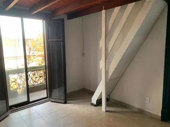 Vendo Apto Al Frente Con Balcon, ( Apto Alquilado ,garantia De Porto )3 Dormitorios ,livcomedor U$s 59000 Y Cuotas 