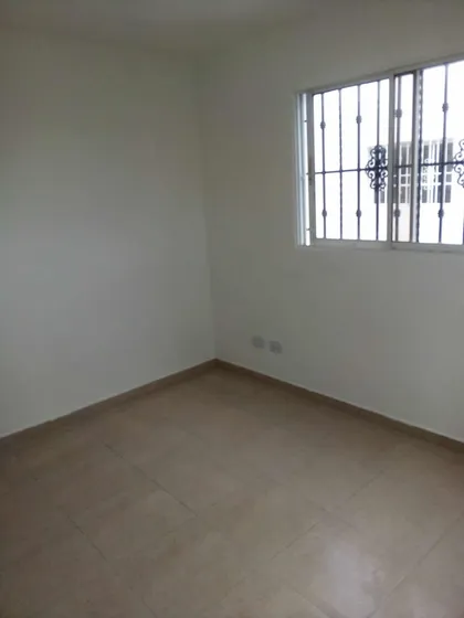 Apto. 3 Hab. Vacio Ensanche Ozama Rd$ 27 Mil