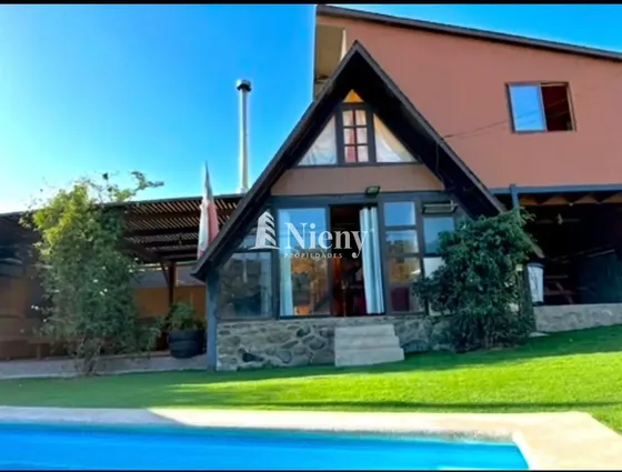 Casa En Arriendo Cajon Grande