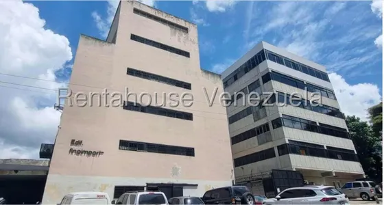 Local Comercial En Alquiler. El Llanito. Cdo 25-16128