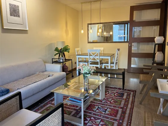 Hermoso Departamento En Venta De 2 Dorm. En Las Condes
