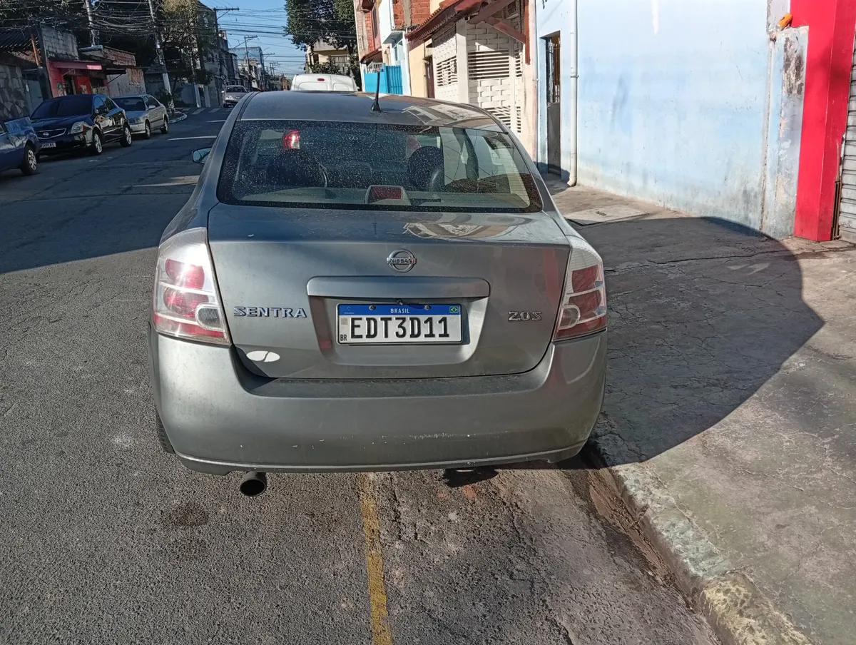 Nissan Sentra 2008 2.0 Aut. 4p — foto 4