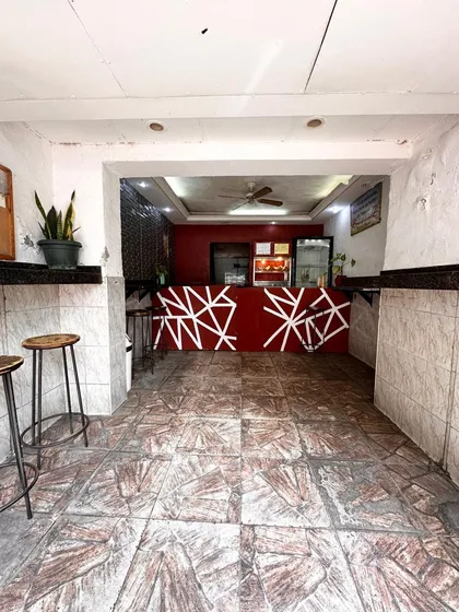 Sabana Grande Av Casanova Local A Pie De Calle Para Traspaso