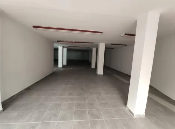 Local En Venta En Diagonal Santander. Cod V24902