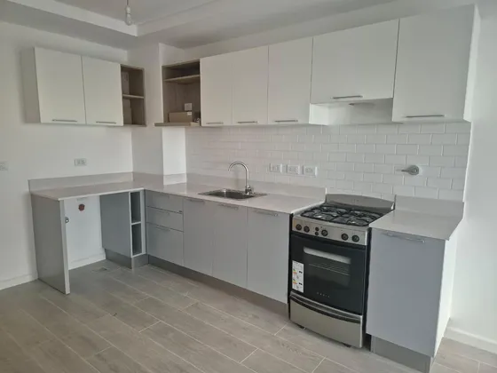 Departamento En Complejo Move