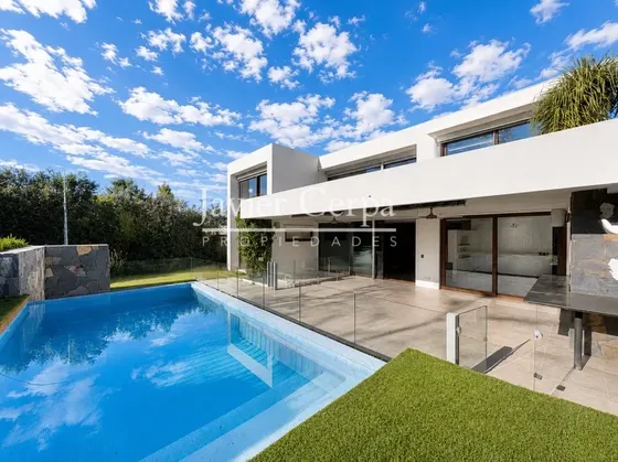 Condominio Avenida La Dehesa - El Rodeo