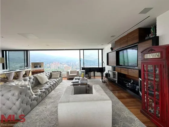 Ph Único En El Poblado Con Terraza Y Jacuzzi(mls#238783)