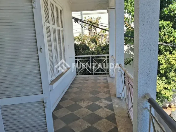 Casa En Venta De 10 Dorm. En Providencia