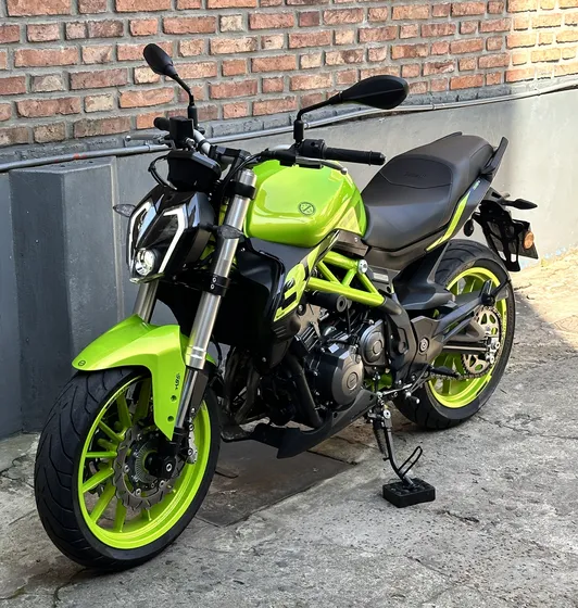 Benelli 302s 2024 Rouser Ns 200 220 155