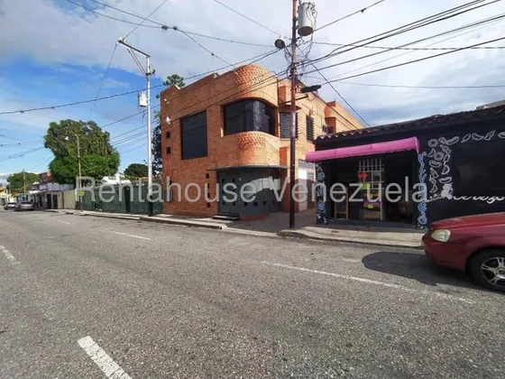 Norgelin Díaz Alquila Centro Medico En El Este De Barquisimeto Nueva Segovia Cod.25-17746 