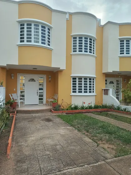 Atlantis Brsca Ofrece En Venta Casa En Villas Del Valle 1