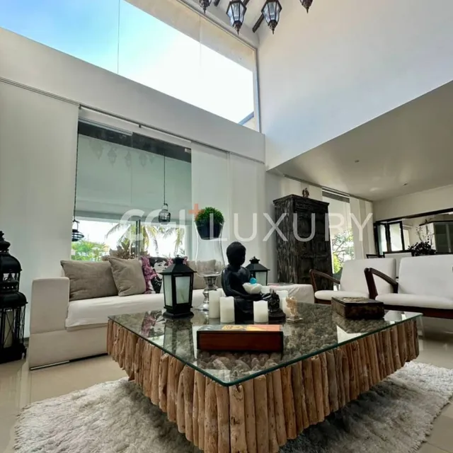 Cgi+ Luxury Vende Casa En Las Villas, Ubicada En Campo De Golf 