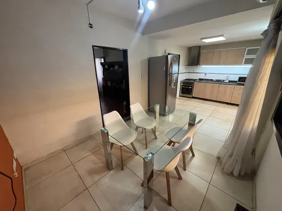 Dúplex 4 Ambientes-patio, Terraza Y Cochera-apto Crédito-morón Centro