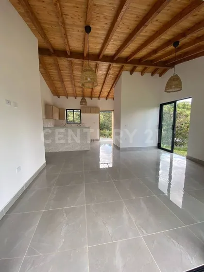 Renta Casa Finca En Guarne